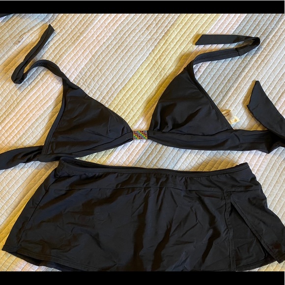 Perry Ellis Other - Perry Ellis bikini Large black 2 piece